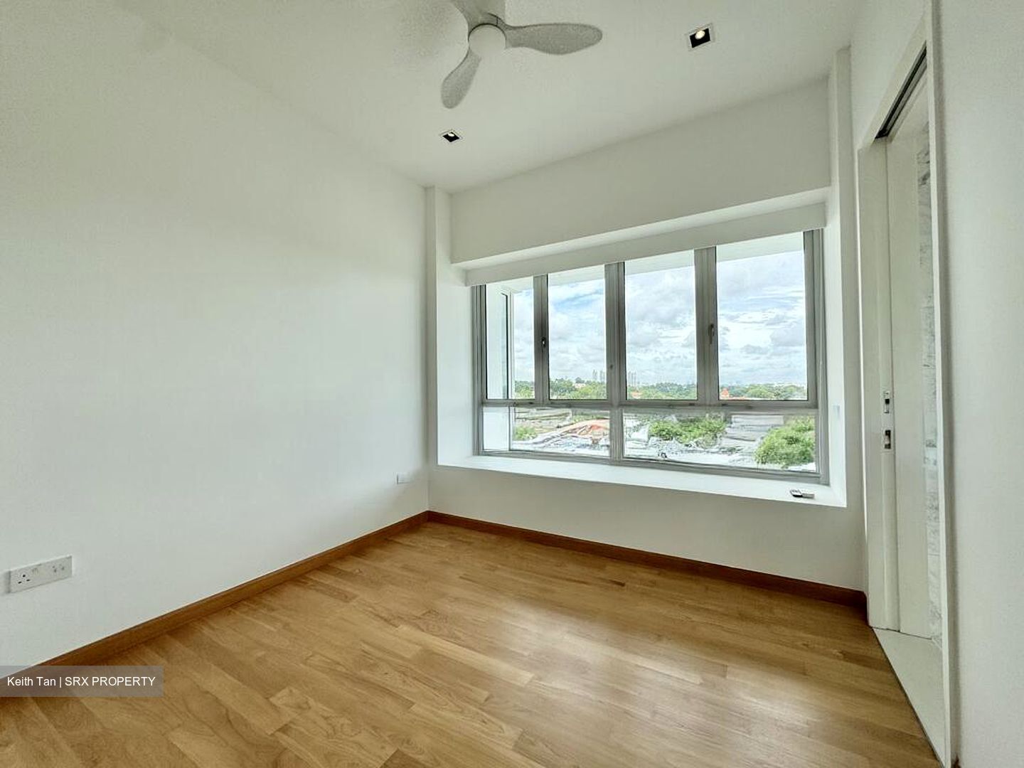 The Orange Grove (D10), Condominium #576831061